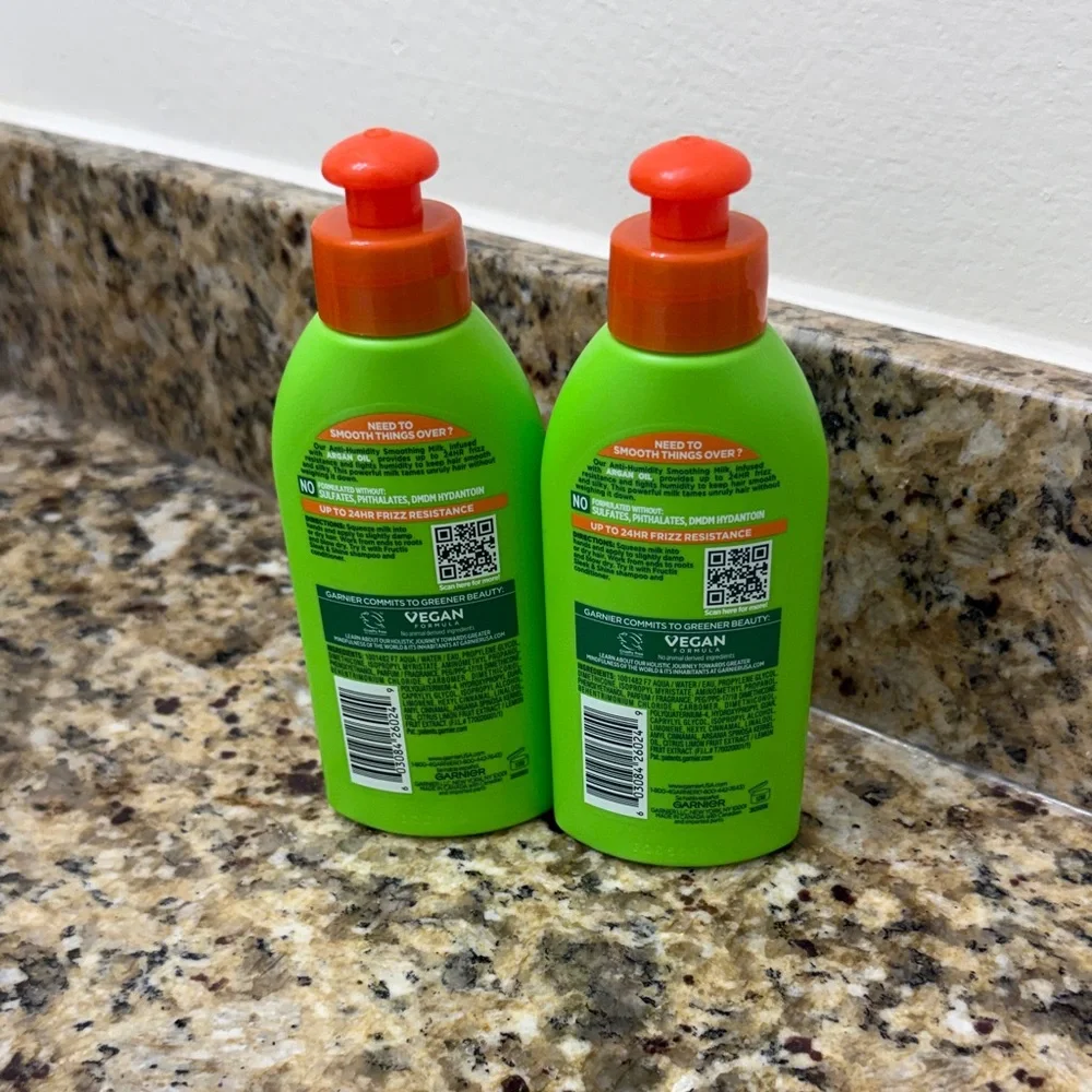 NWT Garnier Fructis Anti-Humidity Smoothing Milk Bundle